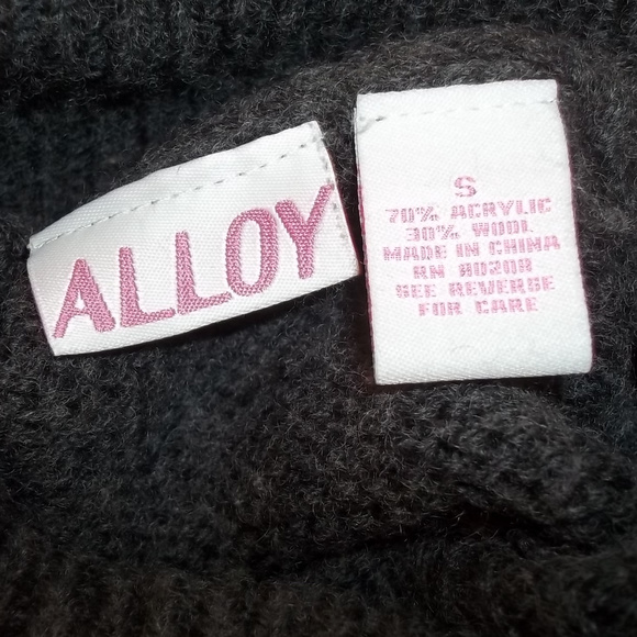 Alloy Gray Tie Sweater Poncho Size Small - Picture 6 of 6